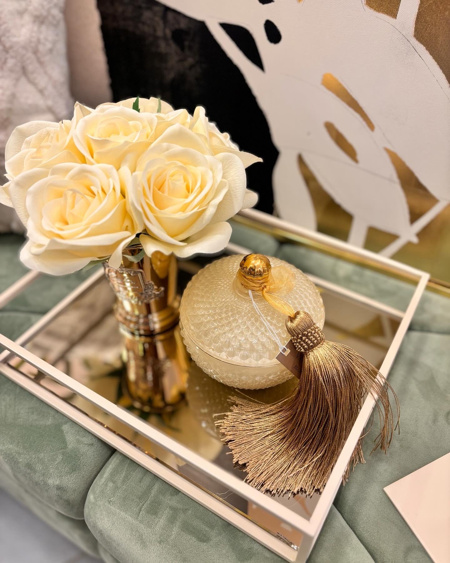 Tabuleiro Decorativo M - Dourado com espelho transparente