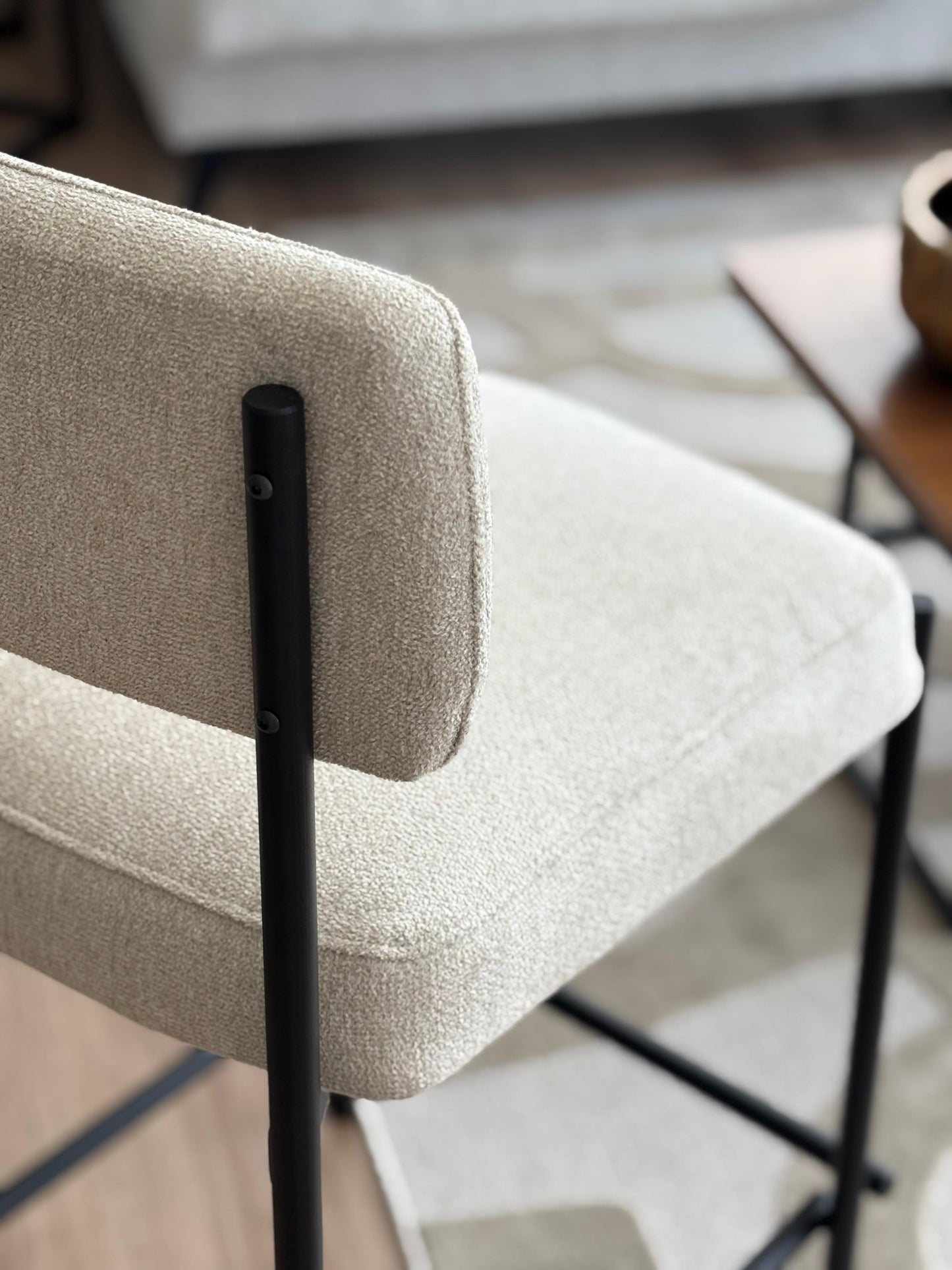 Cadeira de Ilha Ágatha