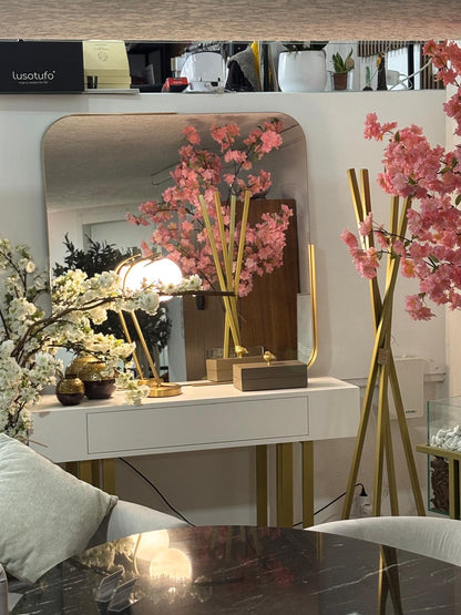 Cabide Minimal Dourado