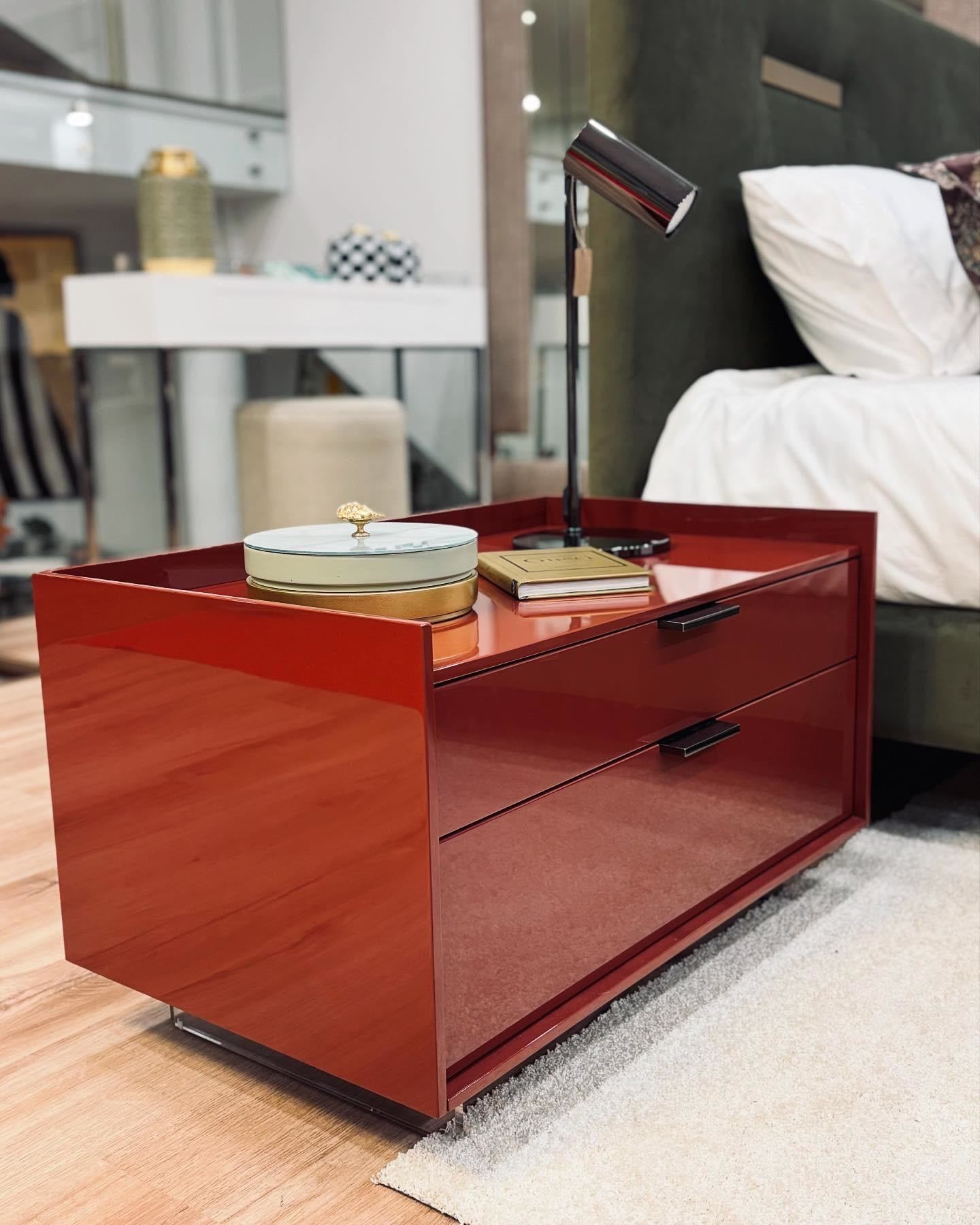 Mesa de cabeceira Kaori