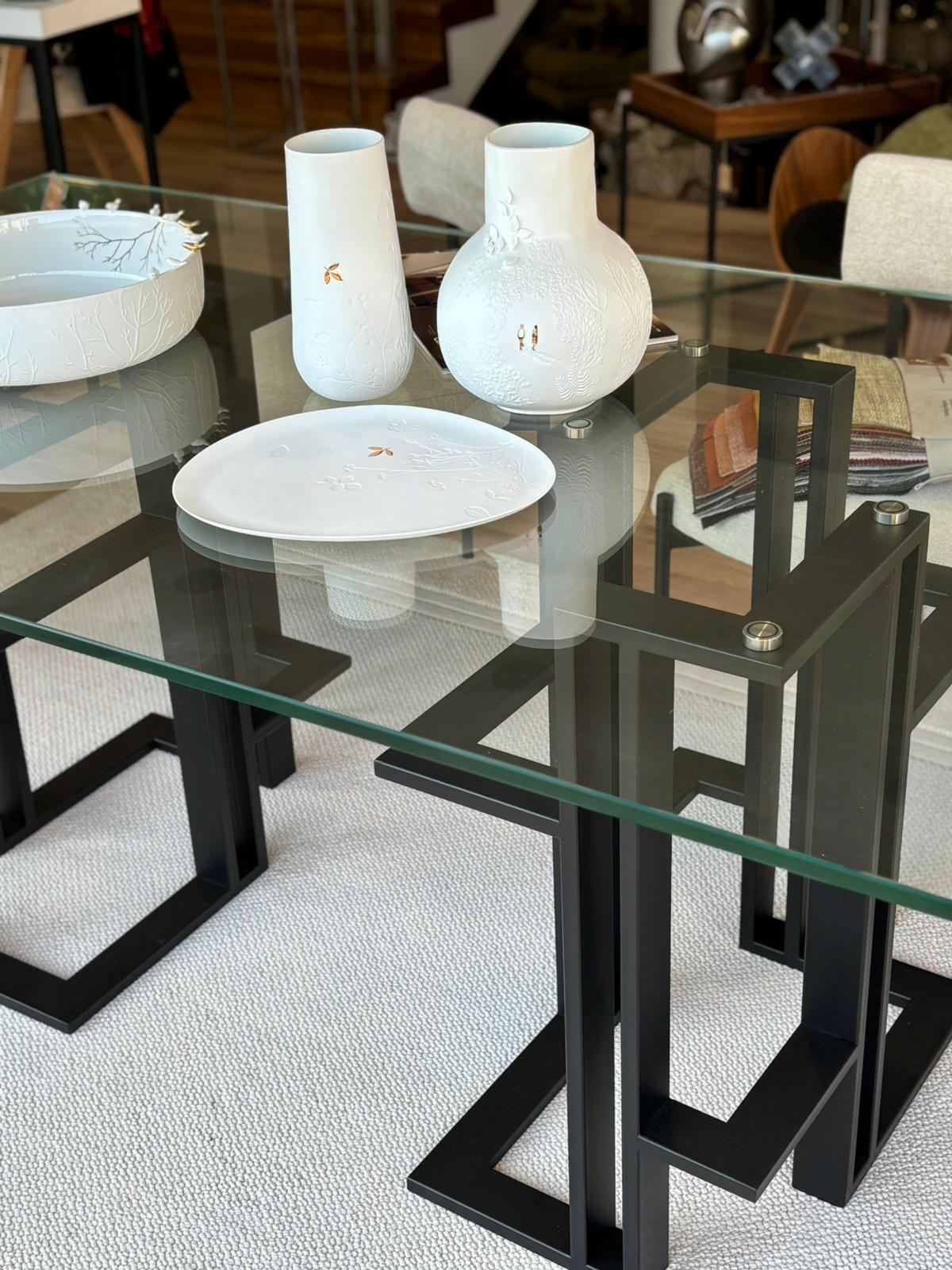 Mesa de Jantar Évora com vidro até 220cm