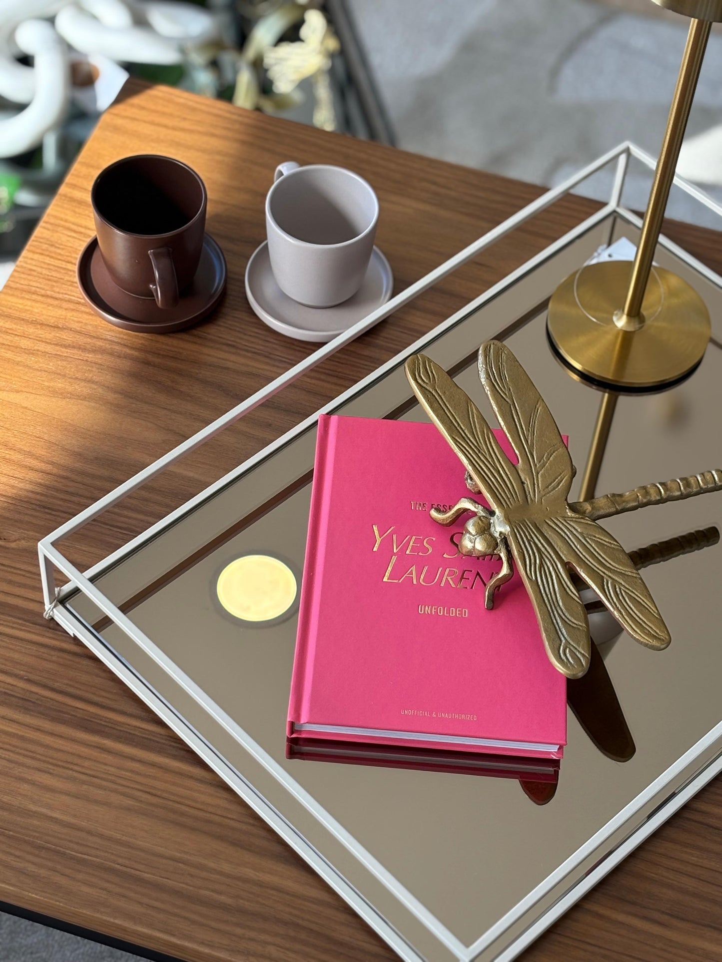 Tabuleiro Decorativo M - Bege com espelho Bronze