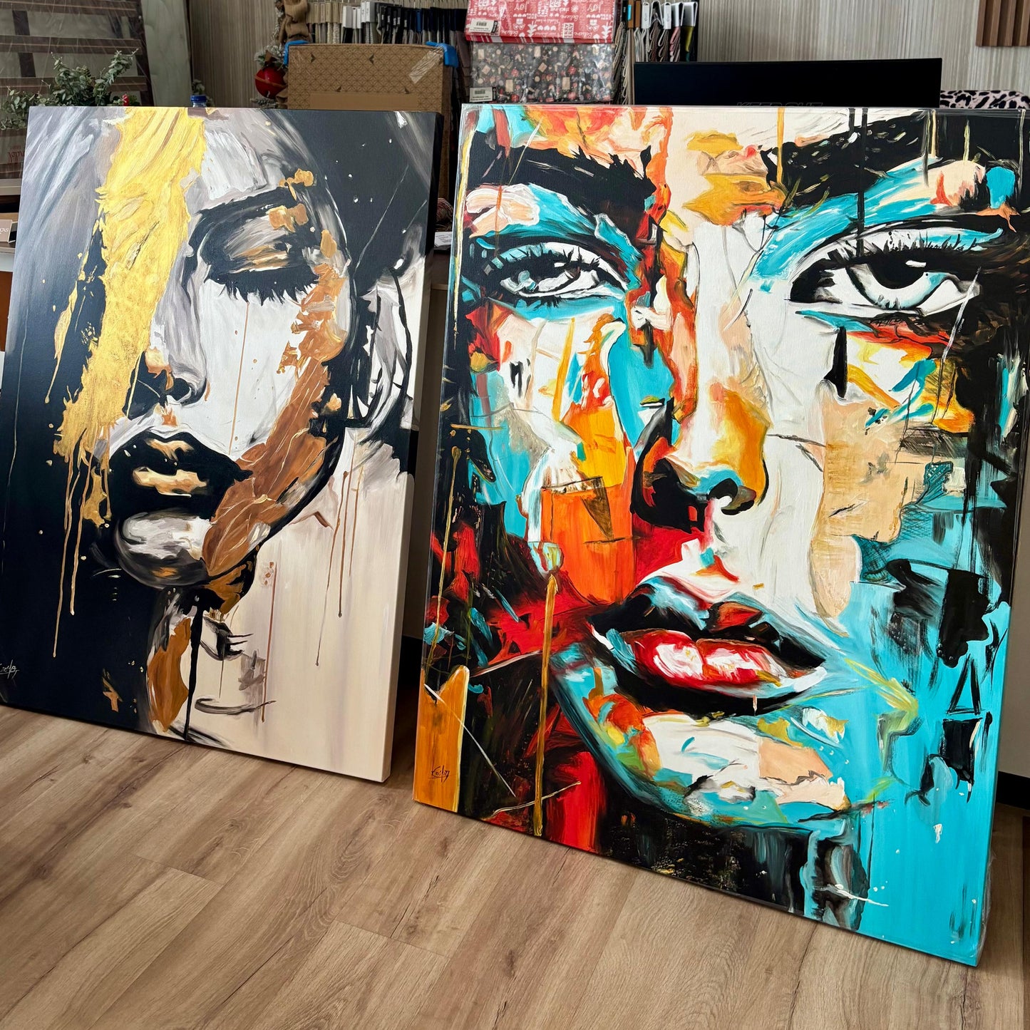 Tela pintada à mão - Golden Face